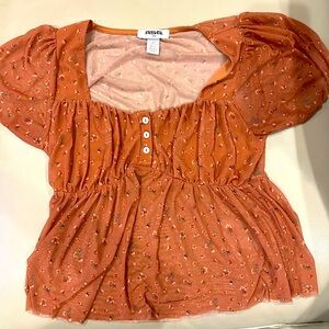 Cute FL top (Pacific Sunwewar)